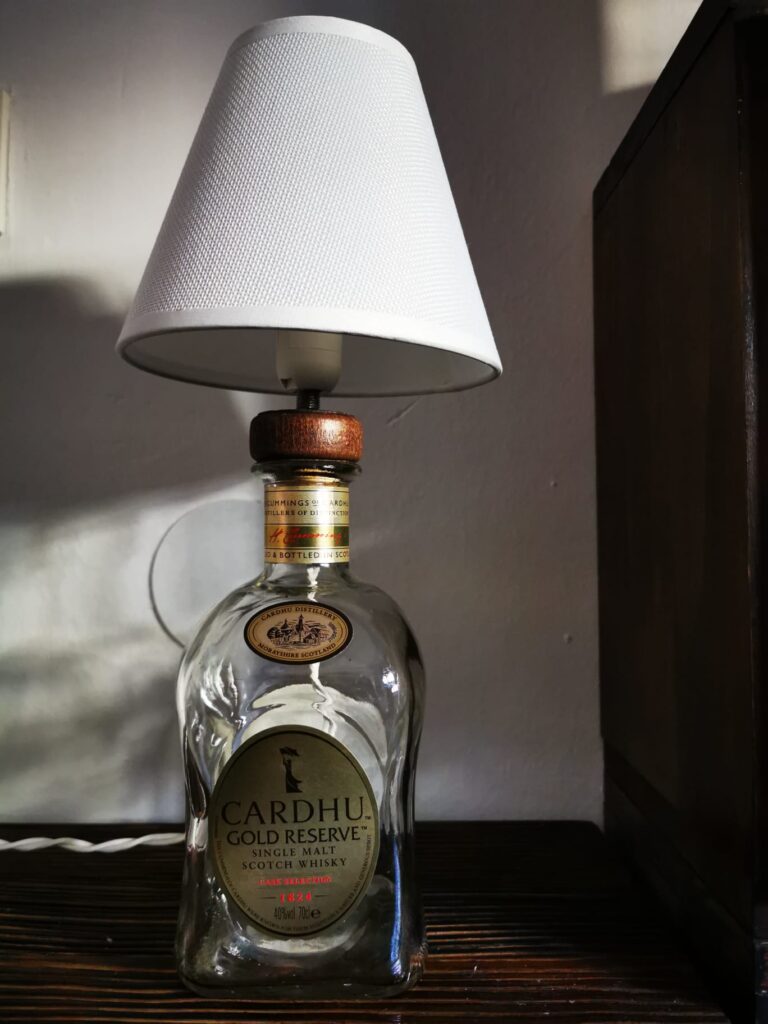 lampara-botella-whisky-2 lampara-botella-whisky-2